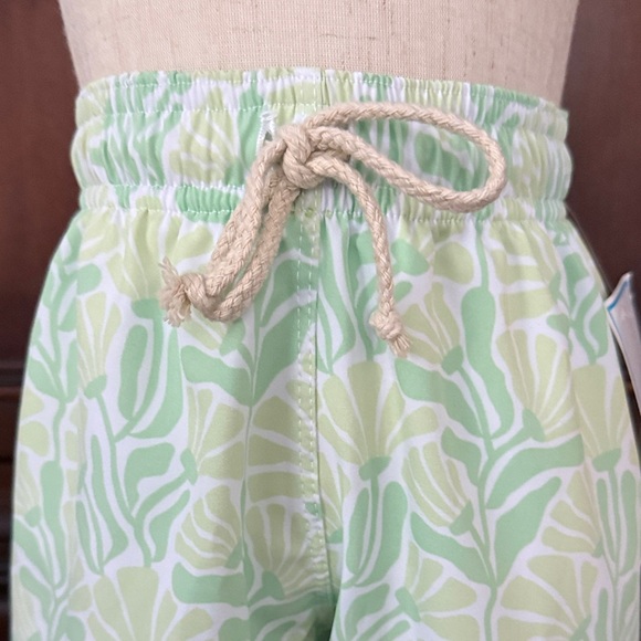 TIDEWATER TOTS Leafy Green Swim Trunks Size 5 NWT - Picture 3 of 6